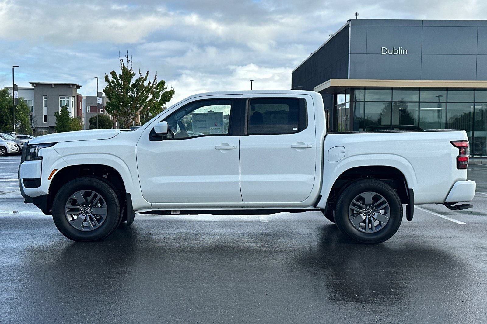 New 2026 Nissan Frontier SV w/ All-Weather Content Package AWD/4WD image 7