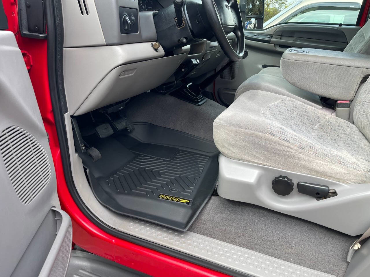 Used 2000 Ford F250 XLT image 61