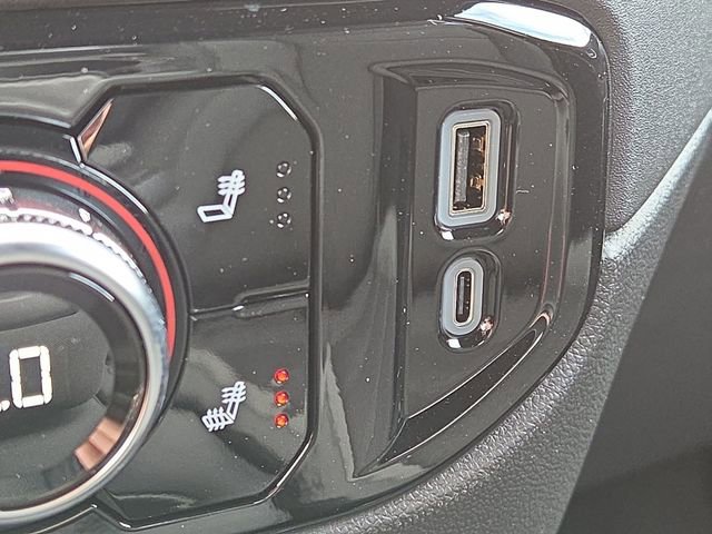 New 2026 GMC Sierra 1500 Elevation image 34