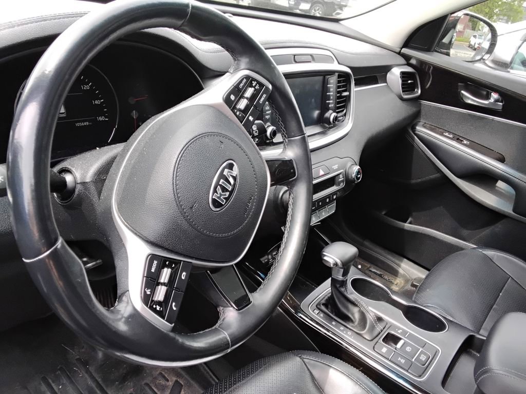 Used 2019 Kia Sorento EX w/ EX Touring Package AWD/4WD image 8