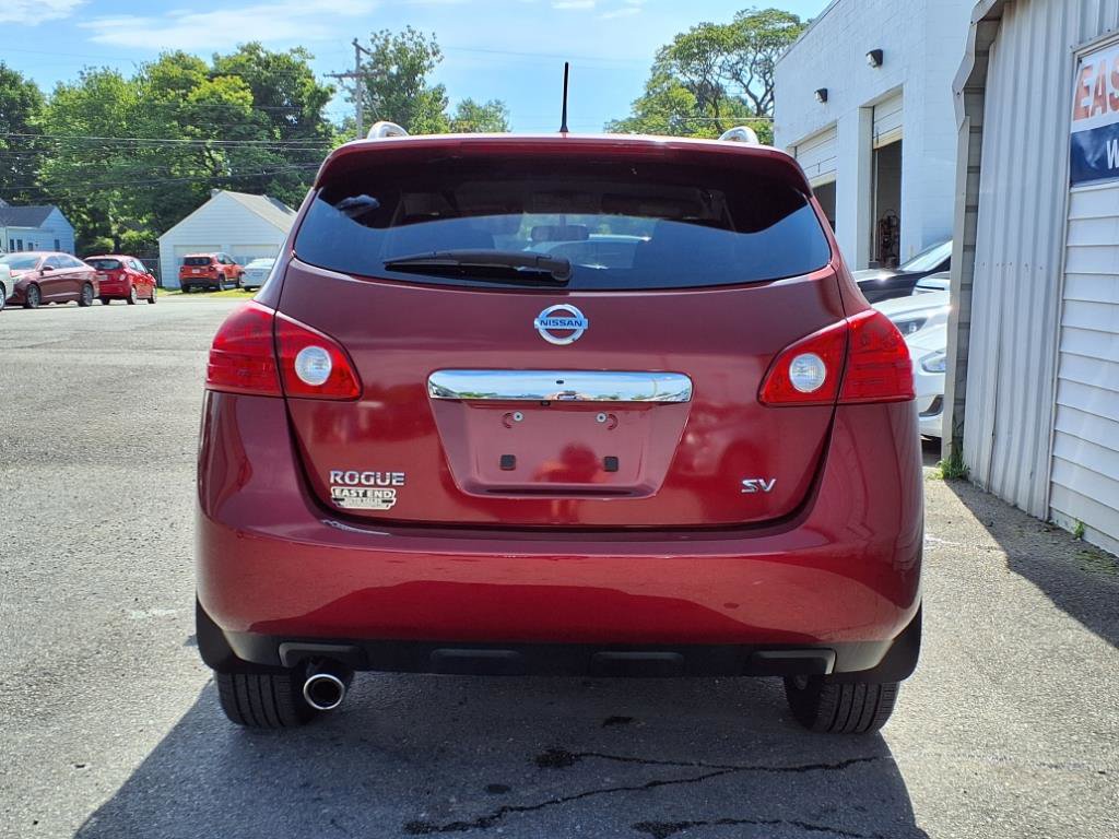 Used 2012 Nissan Rogue SV image 4