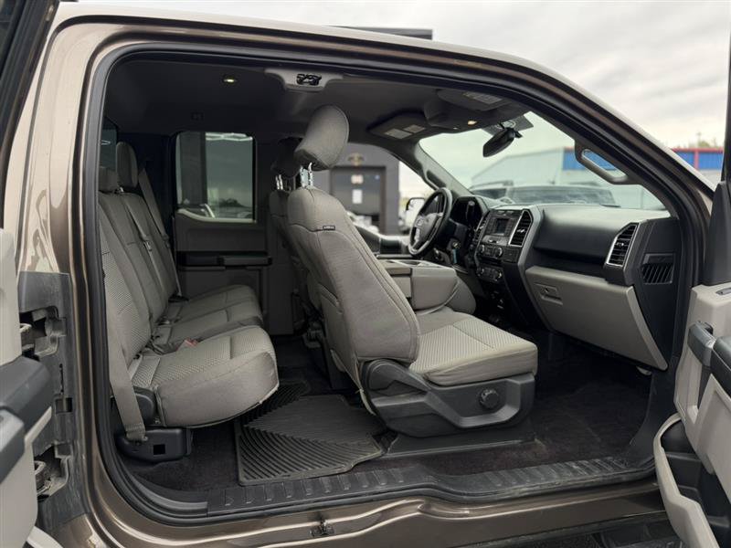Used 2016 Ford F150 XLT w/ Equipment Group 301A Mid AWD/4WD image 14