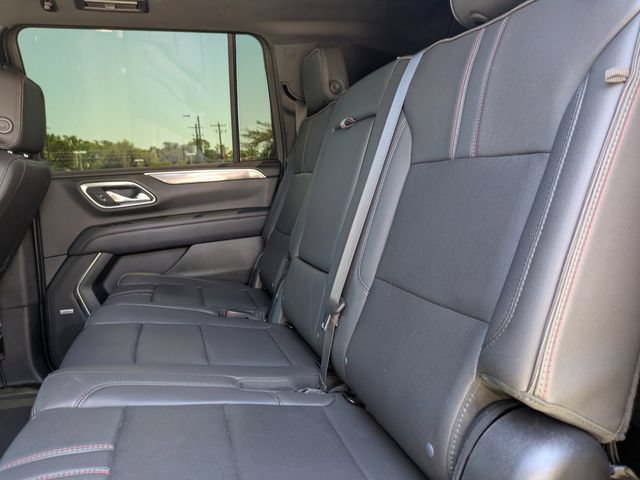 Used 2024 Chevrolet Suburban RST w/ Sport Performance Package RWD image 17