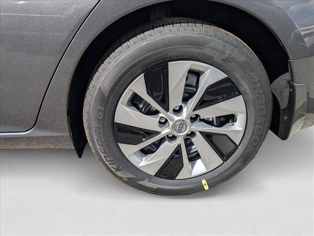 New 2025 Nissan Altima 2.5 S FWD image 9