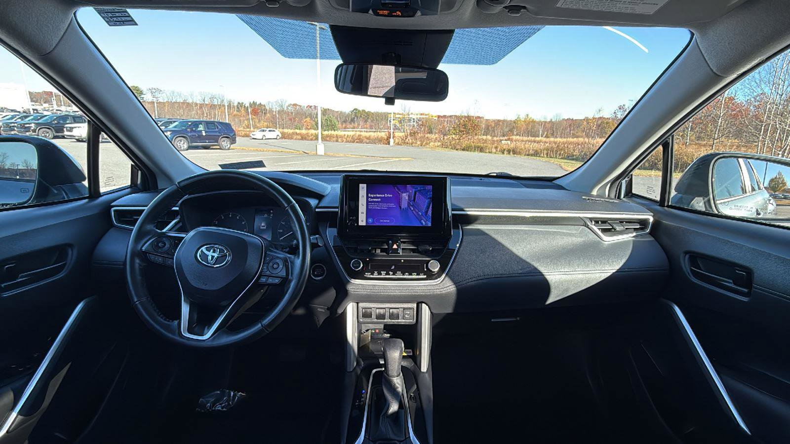 Used 2023 Toyota Corolla Cross LE image 25