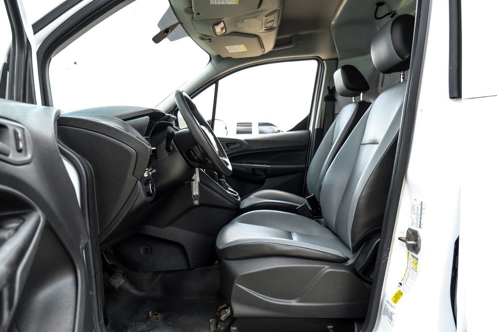 Used 2016 Ford Transit Connect XL image 3