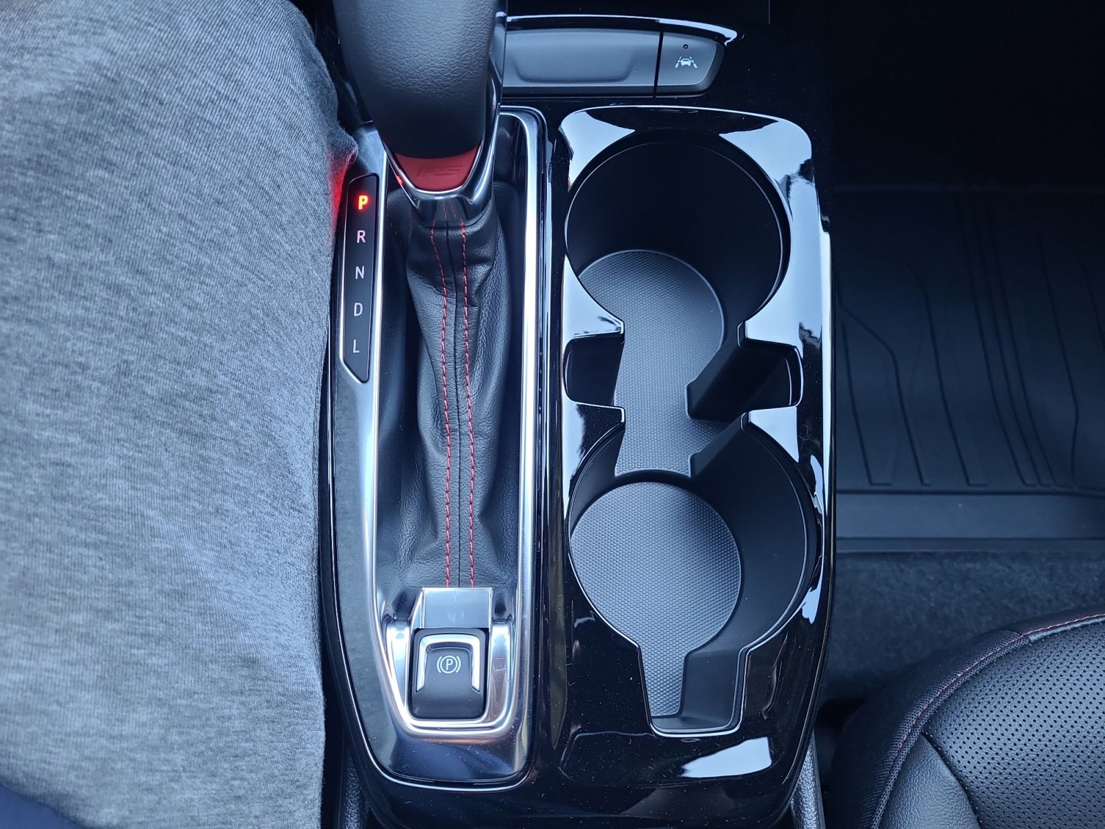 New 2026 Chevrolet Trax RS w/ Driver Confidence Package image 20