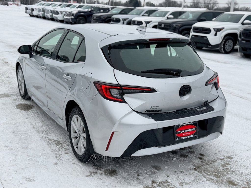 Used 2023 Toyota Corolla SE image 6