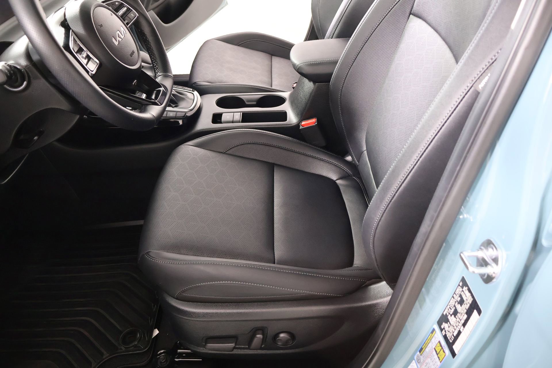 Used 2026 Kia Seltos SX image 12