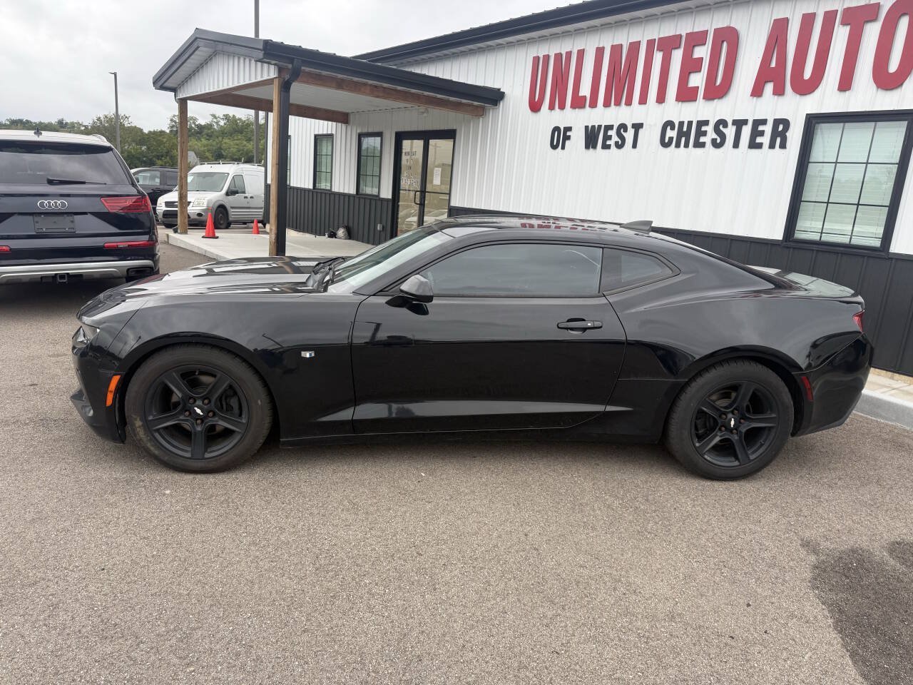 Used 2016 Chevrolet Camaro LT RWD image 12