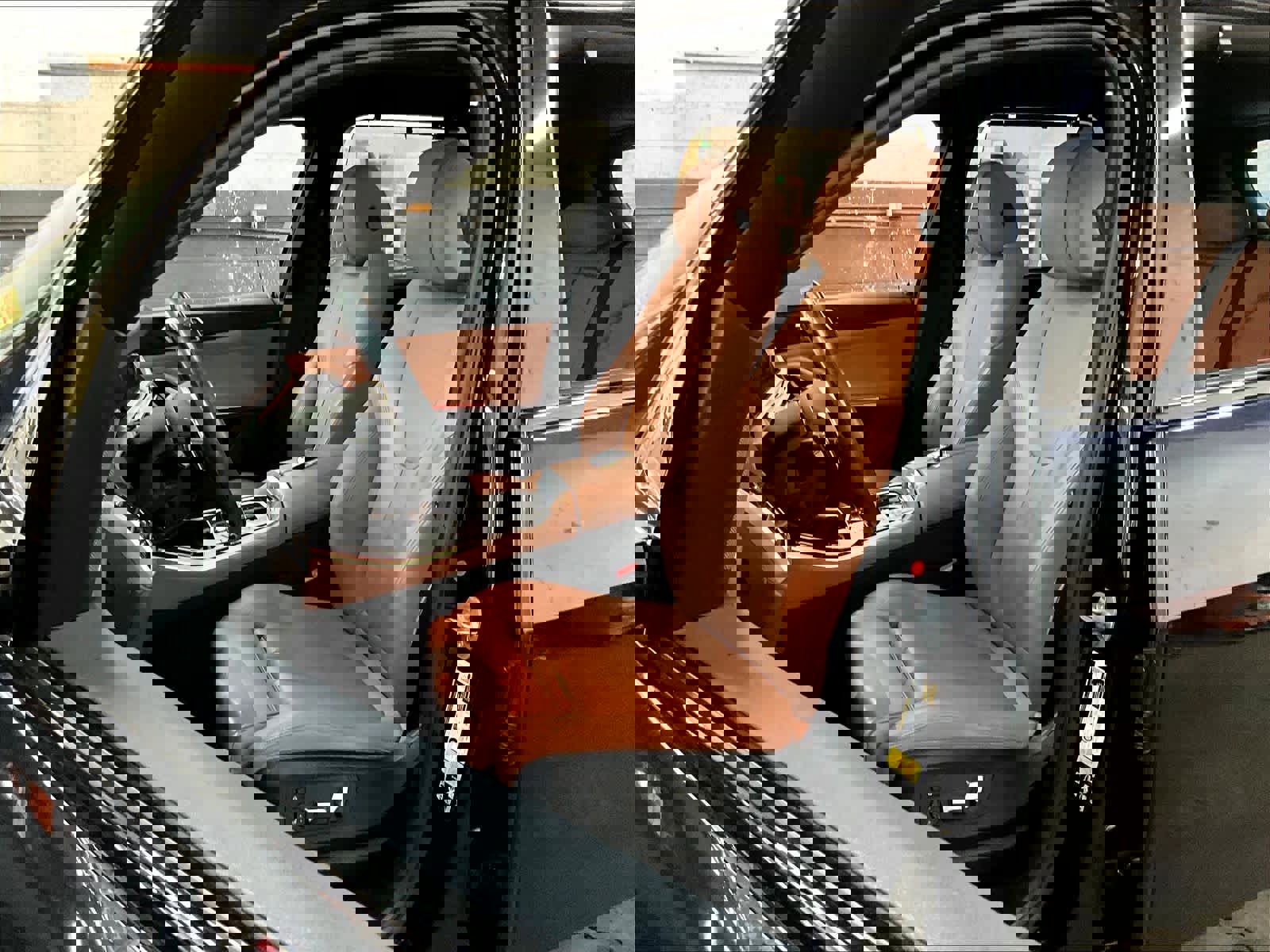 Used 2019 BMW X5 xDrive40i w/ M Sport Package image 26