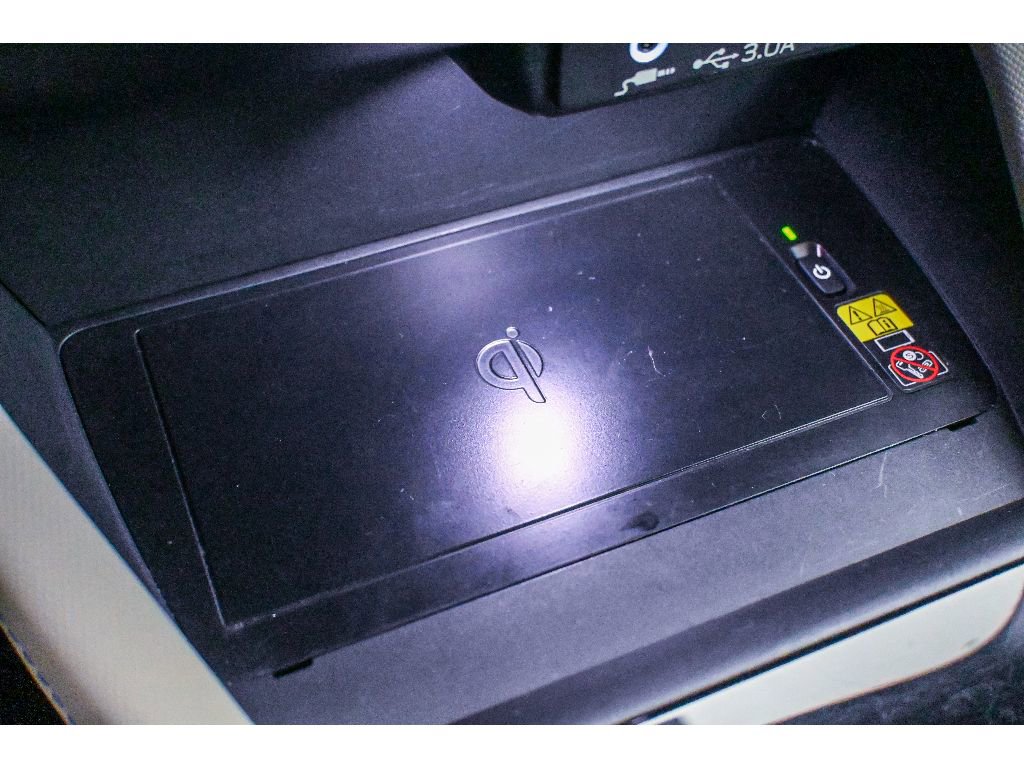 Used 2025 Subaru Forester Premium image 39