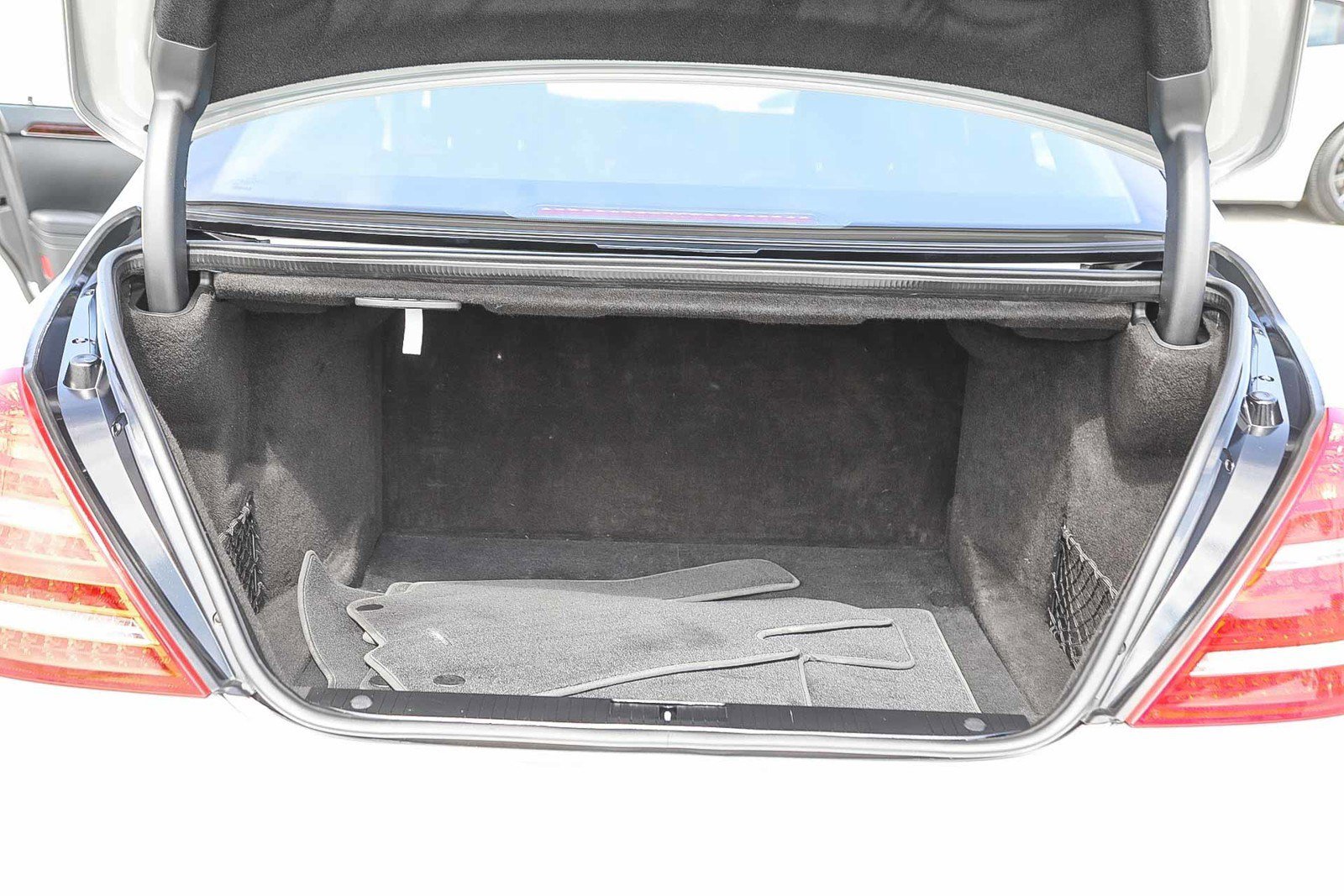 Used 2012 Mercedes-Benz S 550 image 25