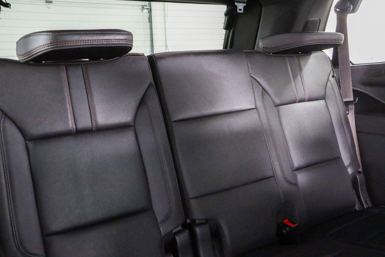 Used 2024 Chevrolet Tahoe RST w/ Luxury Package RWD image 33