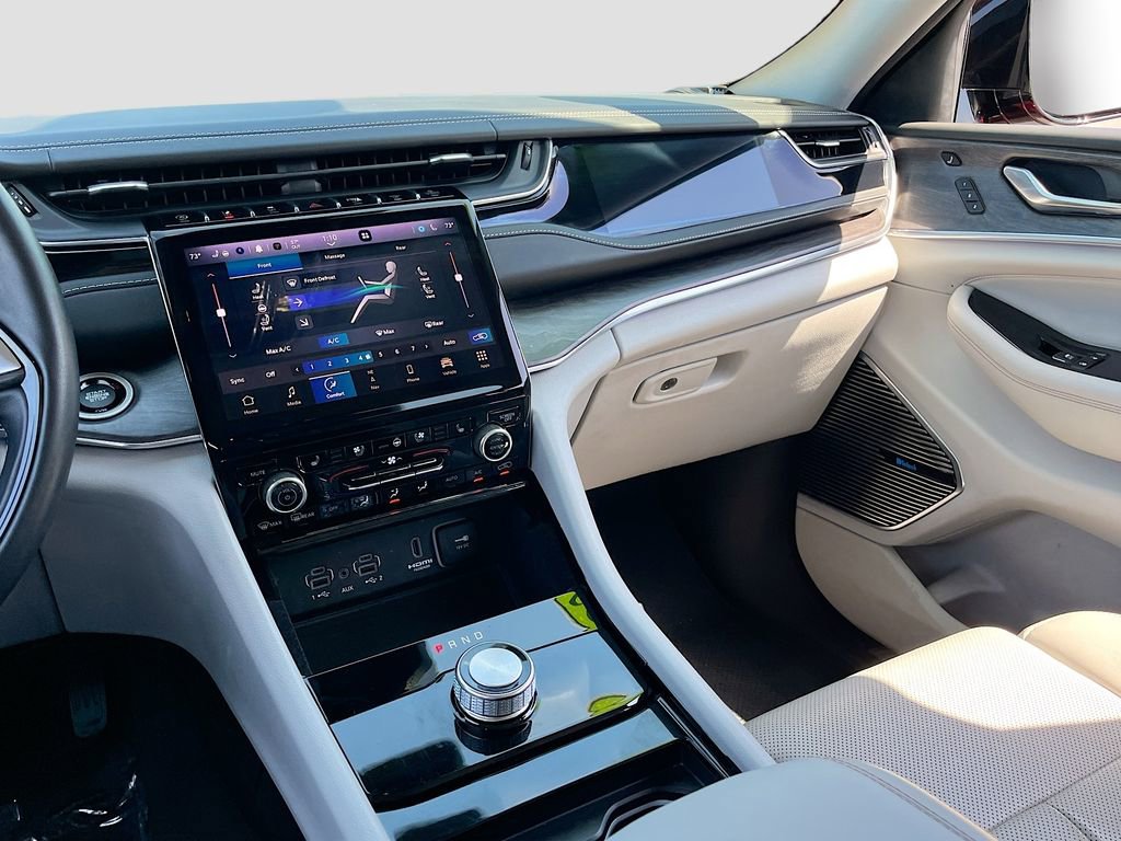 Certified 2022 Jeep Grand Cherokee L Overland w/ Advanced Protech Group III image 25