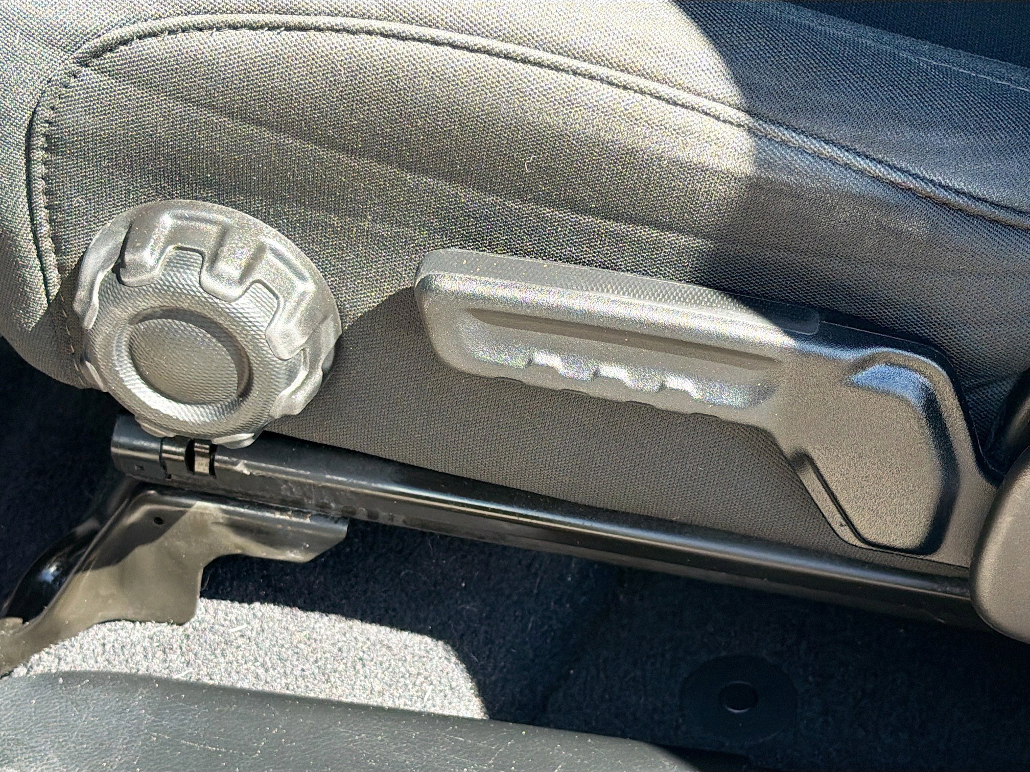 Used 2020 Jeep Gladiator Sport image 24