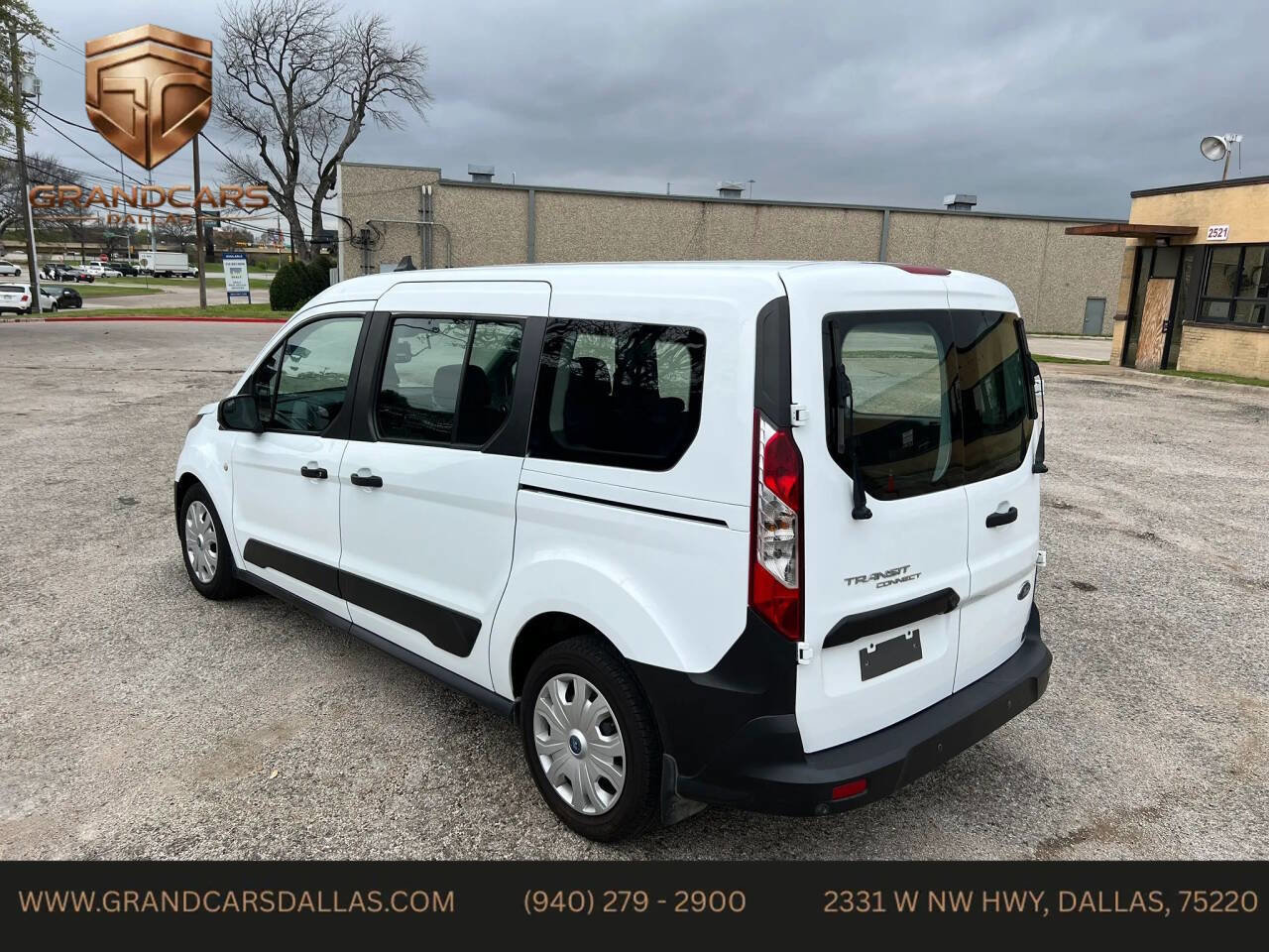 Used 2021 Ford Transit Connect XL image 6
