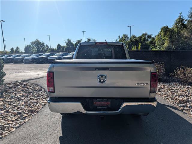 Used 2017 RAM 1500 ST w/ SXT Appearance Group AWD/4WD image 4