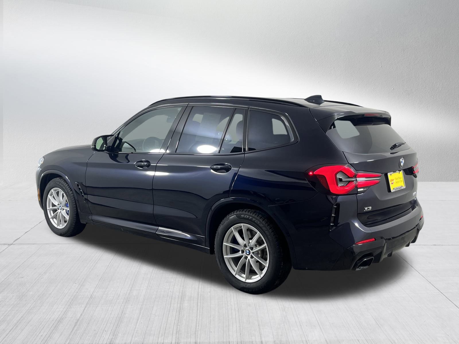 Used 2022 BMW X3 M40i w/ Premium Package image 5