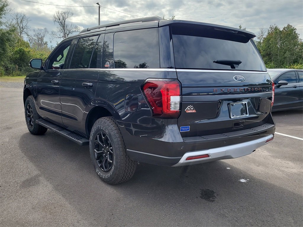 Certified 2024 Ford Expedition Timberline image 3