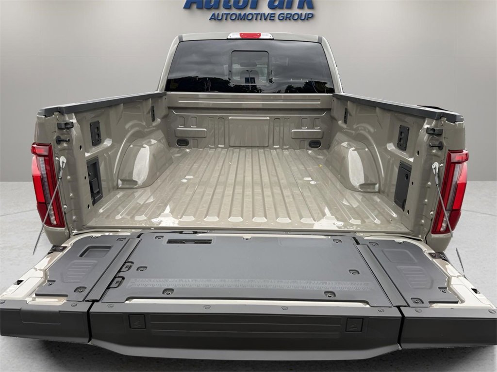 New 2025 Ford F150 Lariat w/ Equipment Group 502A High image 13
