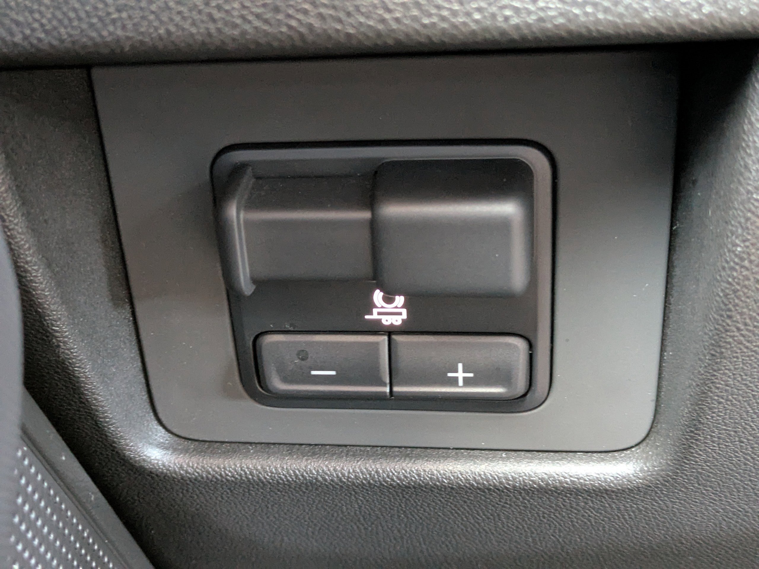 Used 2023 Chevrolet Colorado LT w/ LT Convenience Package II image 19