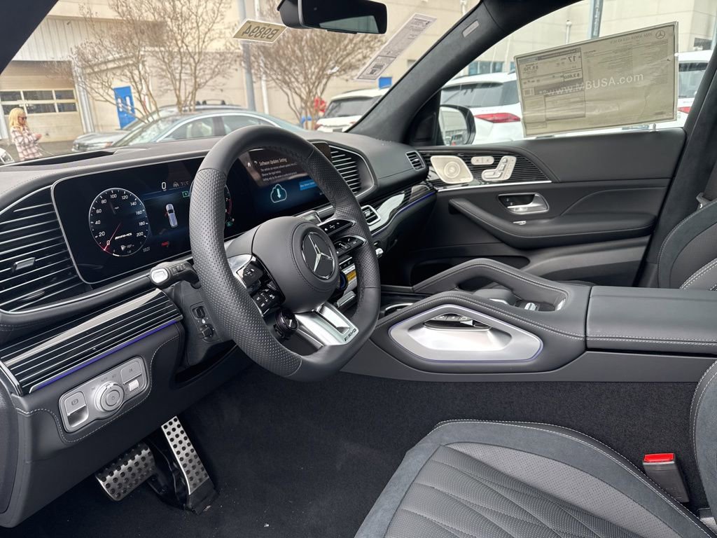 New 2026 Mercedes-Benz GLS 63 AMG 4MATIC image 11