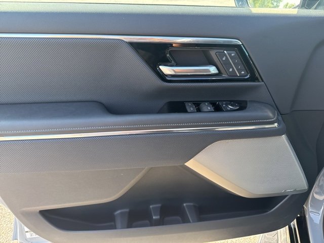 New 2024 GMC Sierra EV Denali image 10