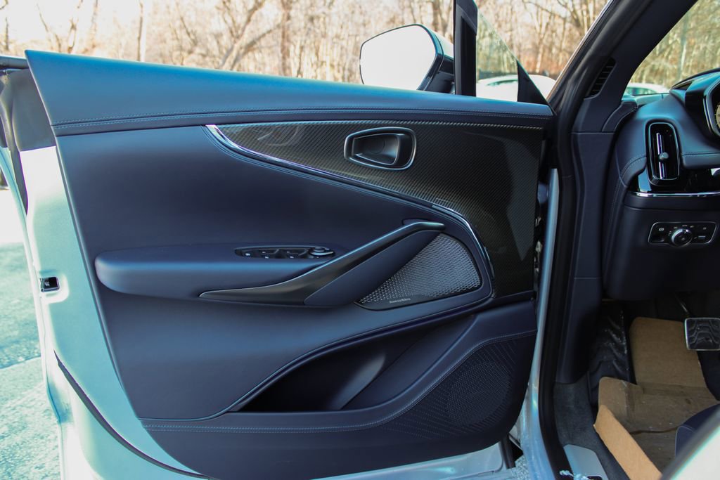 New 2026 Aston Martin DBX 707 AWD/4WD image 9