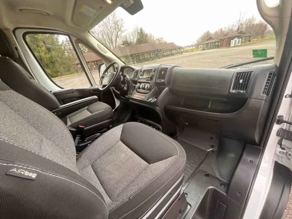 Used 2021 RAM ProMaster 2500 image 18