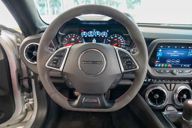 Used 2019 Chevrolet Camaro ZL1 image 59