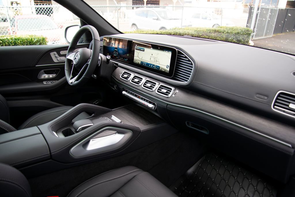 New 2026 Mercedes-Benz GLE 450 4MATIC image 18