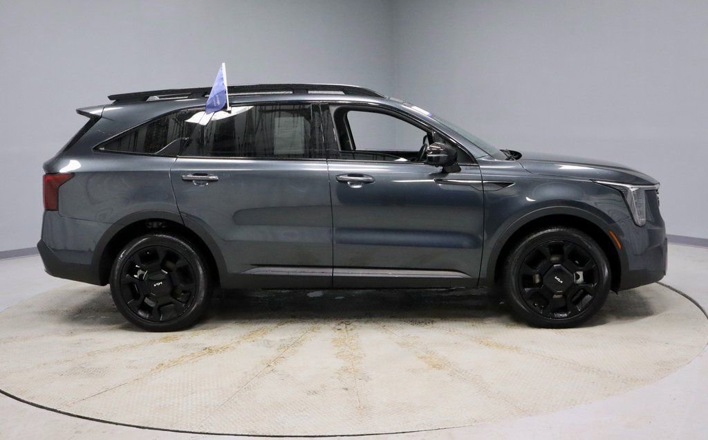 Used 2024 Kia Sorento SX image 13
