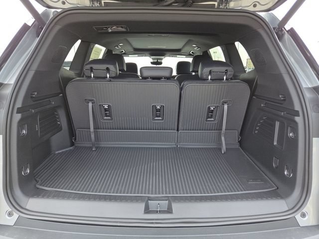 New 2027 GMC Acadia Elevation w/ Elevation Premium Package AWD/4WD image 22