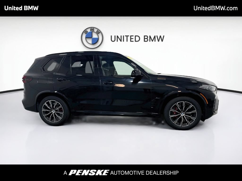 Certified 2026 BMW X5 M60i AWD/4WD image 4