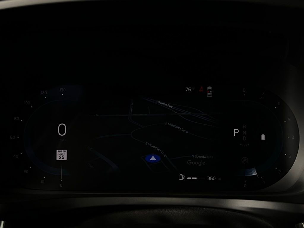 Used 2025 Volvo S60 B5 Plus image 15