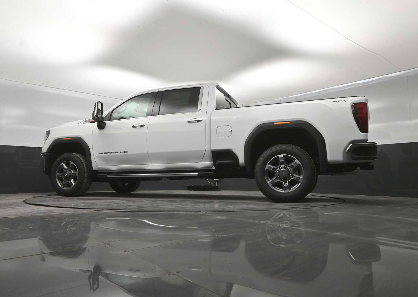 New 2026 GMC Sierra 2500 SLT w/ SLT Premium Package AWD/4WD image 37