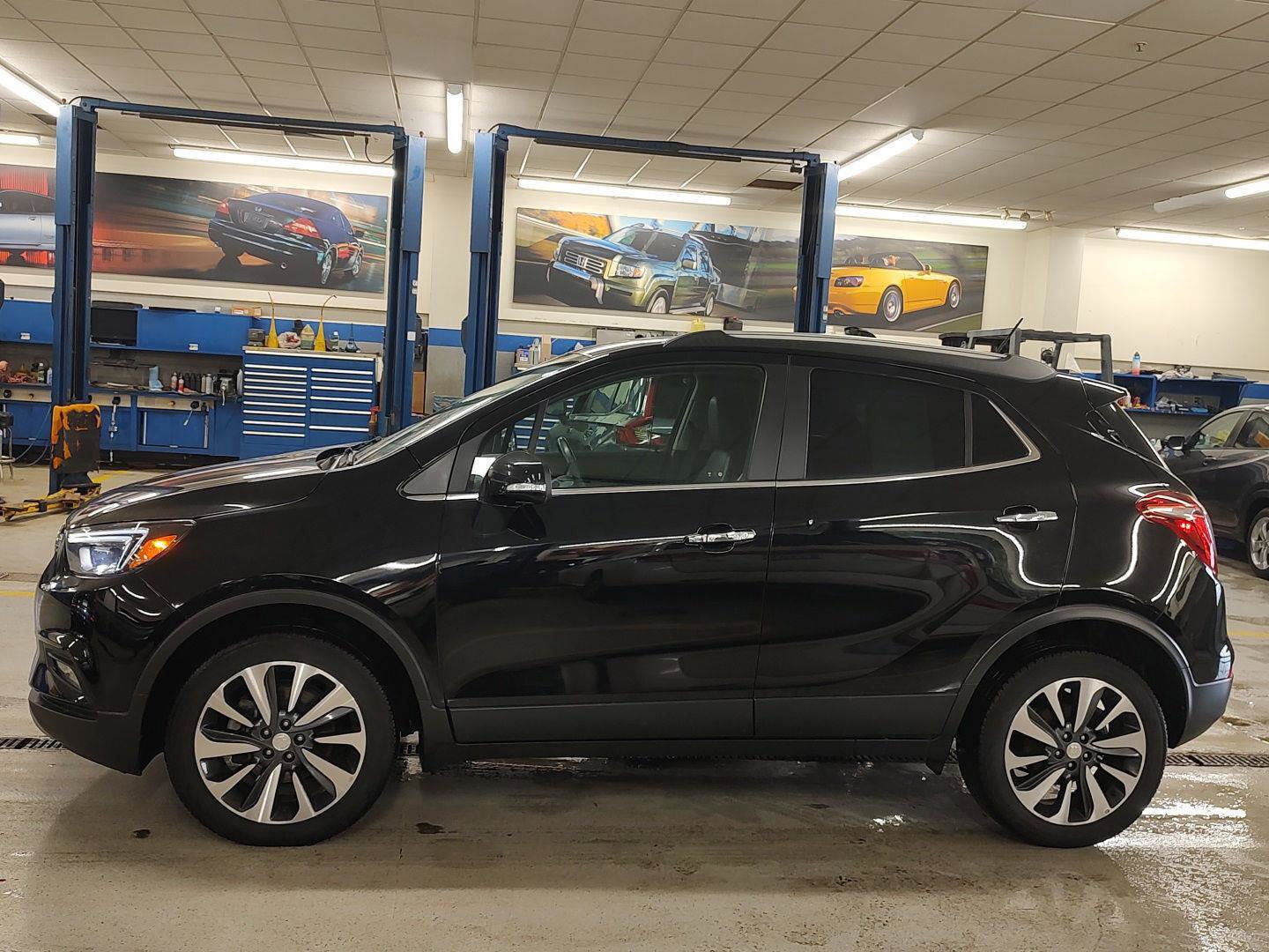 Used 2019 Buick Encore Essence image 25