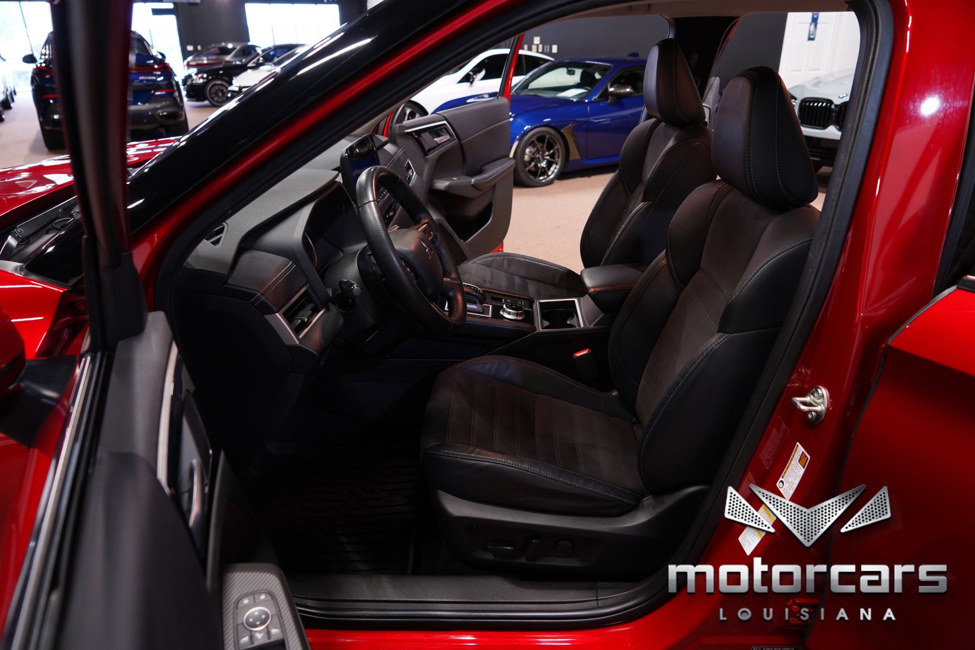 Used 2023 Mitsubishi Outlander SE image 22