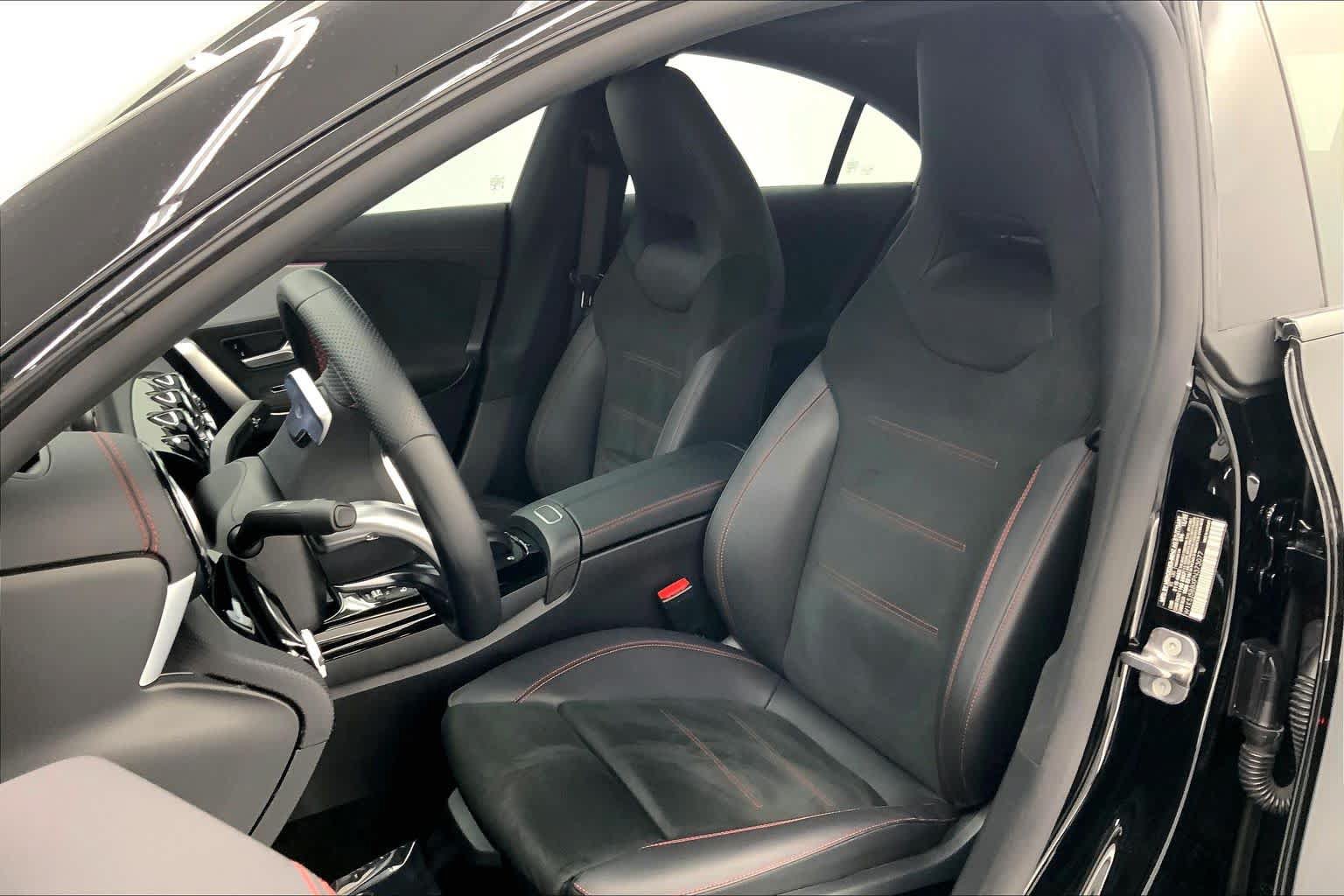 Certified 2023 Mercedes-Benz CLA 35 AMG 4MATIC image 20