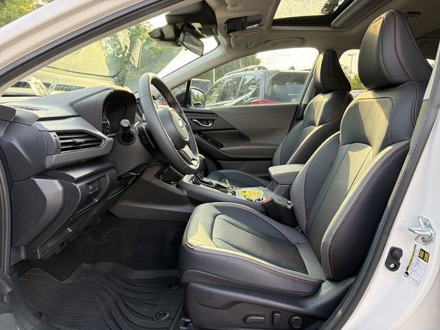 Certified 2025 Subaru Crosstrek 2.5i Limited AWD/4WD image 11