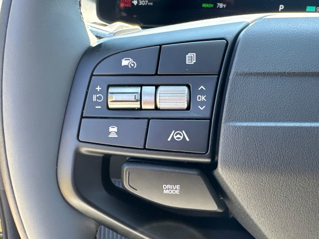 New 2025 Kia EV6 Light w/ Light LR Technology Package image 24