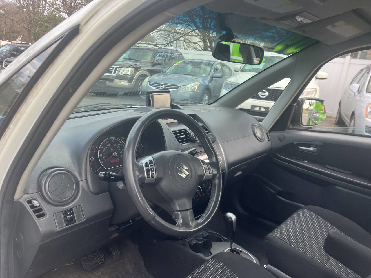 Used 2009 Suzuki SX4 Base AWD Crossover 4dr 4A image 18