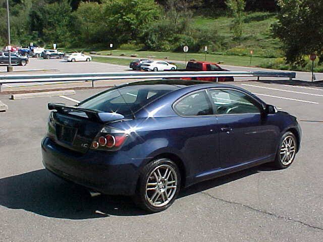 Used 2010 Scion tC FWD image 11