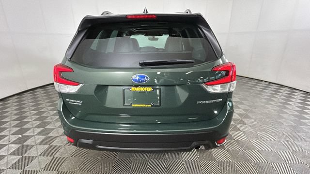 Used 2024 Subaru Forester Premium AWD/4WD image 3