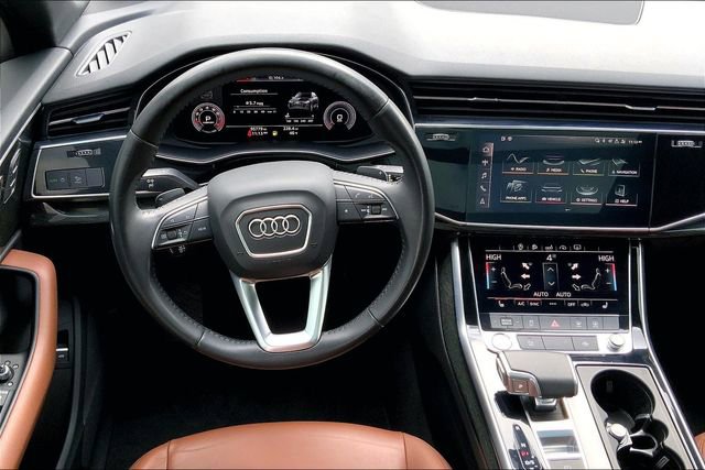 Used 2020 Audi Q7 3.0T Premium image 5