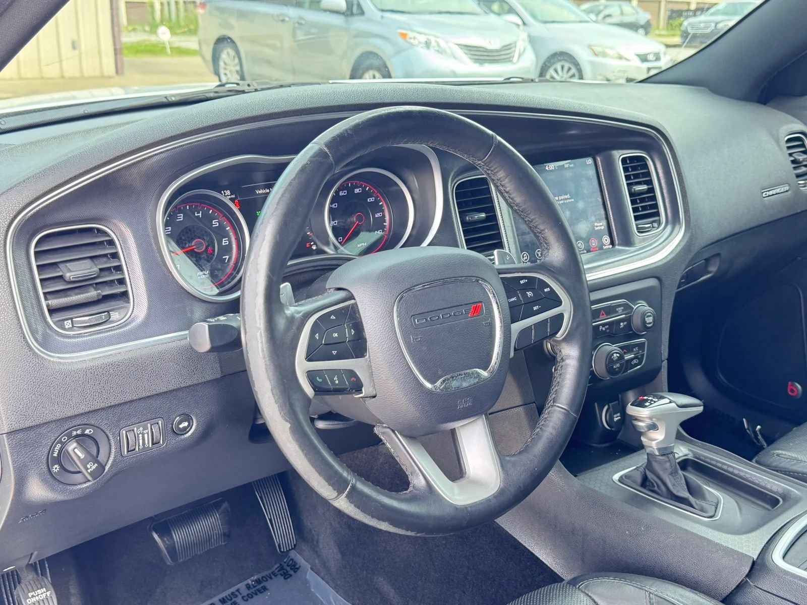 Used 2017 Dodge Charger SXT w/ AWD Plus Group image 19