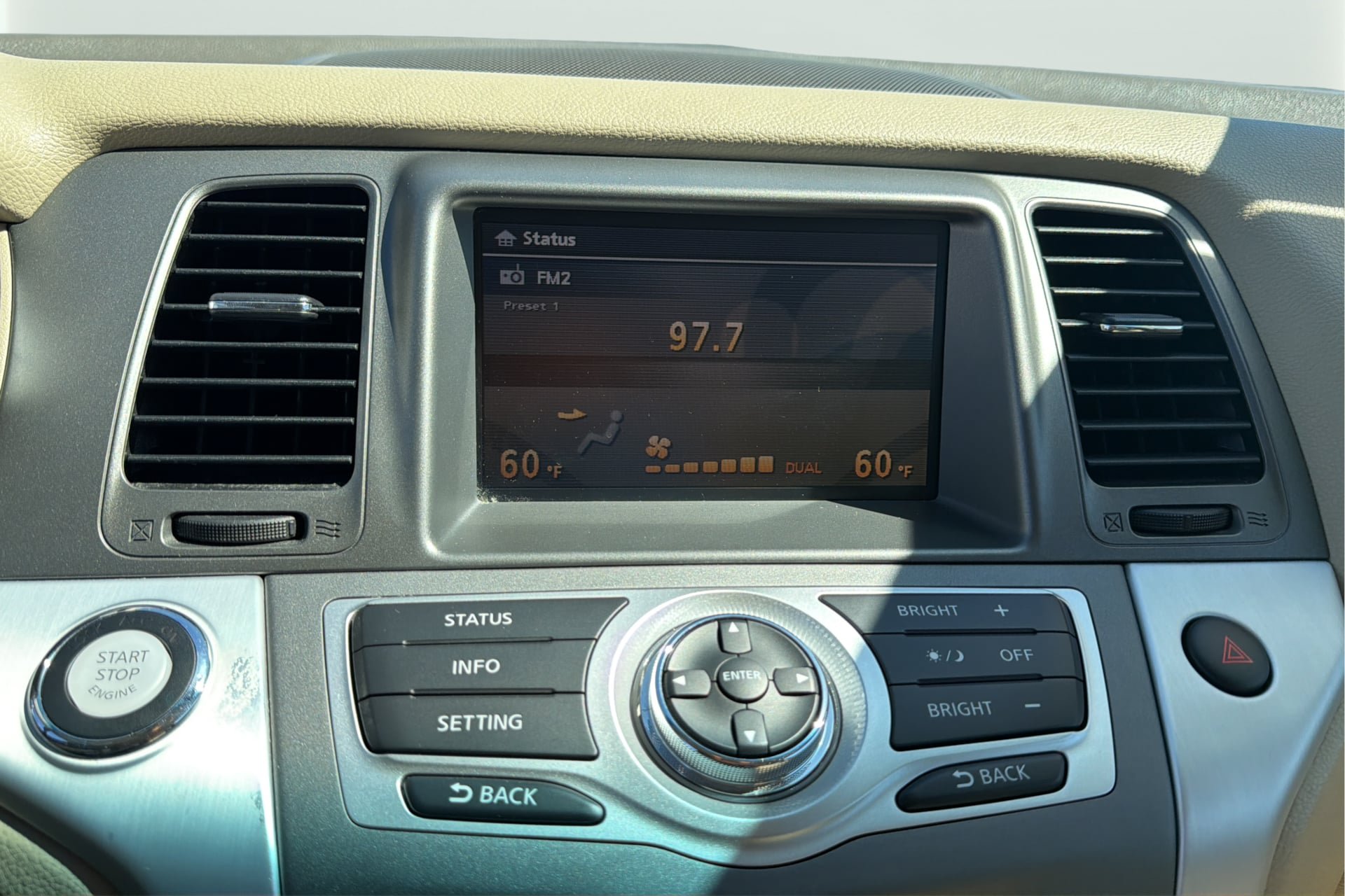 Used 2014 Nissan Murano SL AWD/4WD image 25