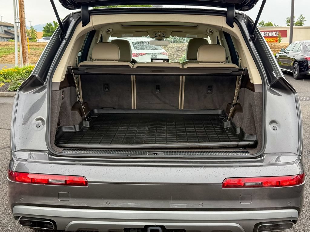 Used 2019 Audi Q7 3.0T Premium Plus w/ Premium Plus Package AWD/4WD image 26