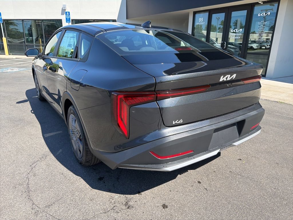 New 2026 Kia K4 FWD image 10